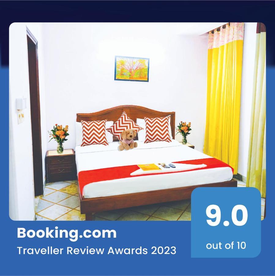 Roomshala 001 Iconic Residency Ню Делхи Екстериор снимка